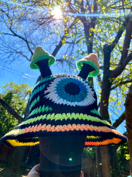 Cyclopes mushroom horn bucket hat